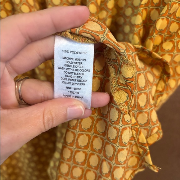 Carolina Belle Montréal Mustard Retro Print Tie Neck Sleeveless Blouse M - Picture 4 of 5